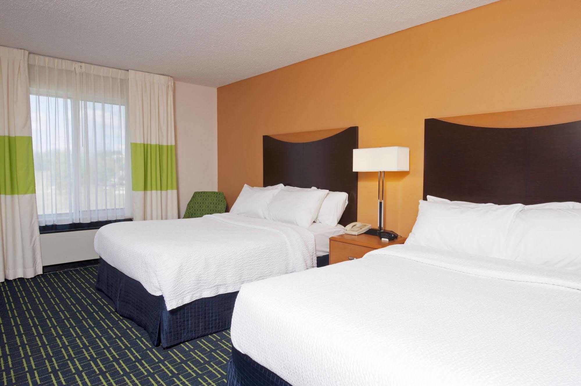 Fairfield Inn & Suites By Marriott Chicago Naperville Buitenkant foto
